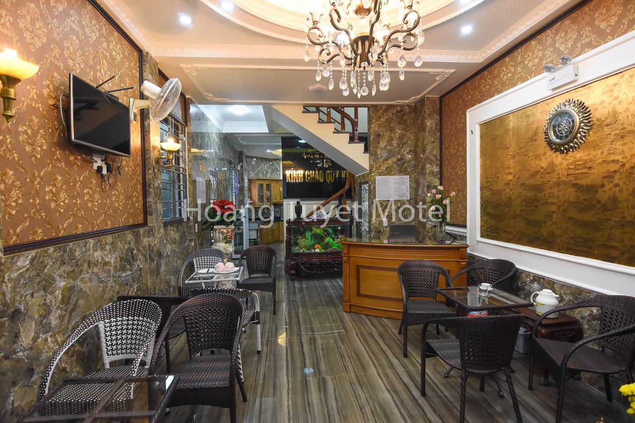 Hoang Tuyet Guesthouse Hai Phong Exteriör bild