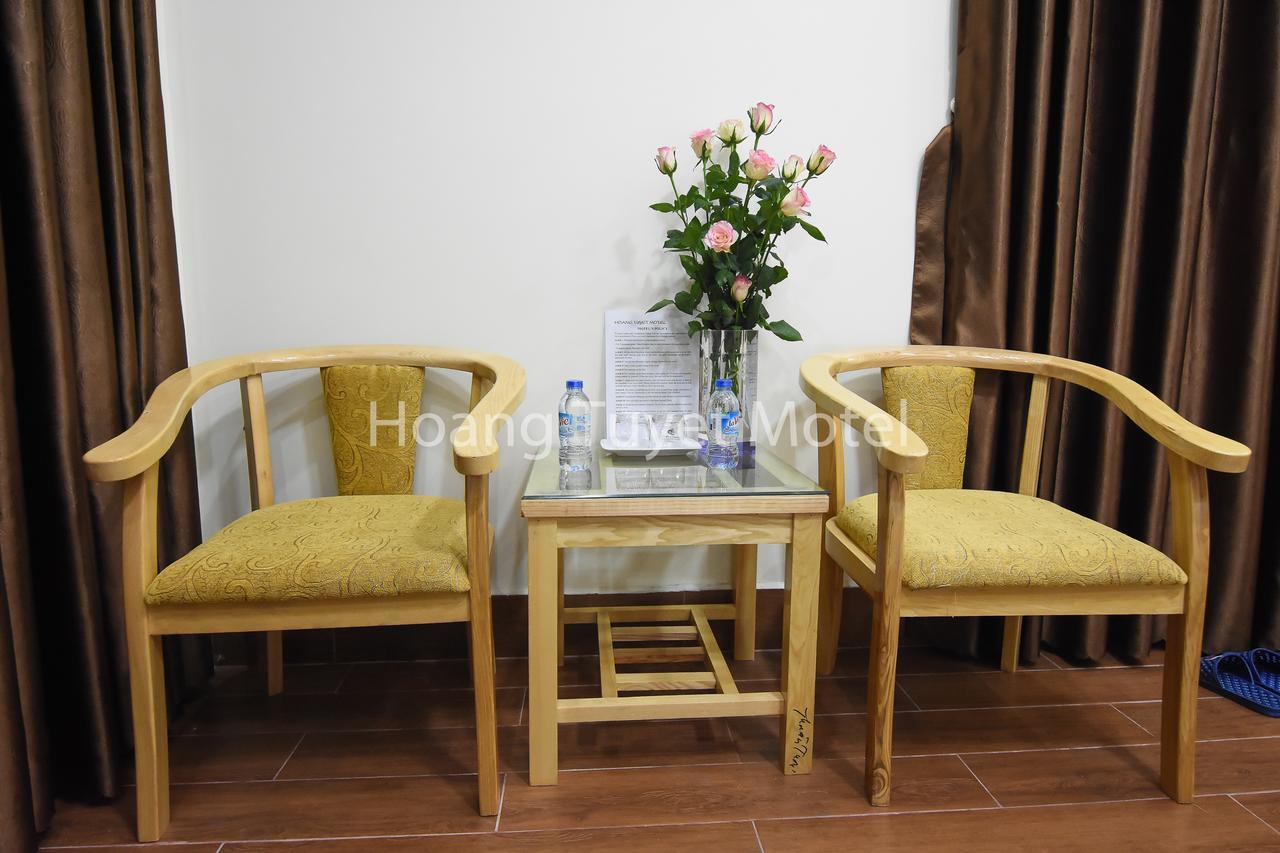 Hoang Tuyet Guesthouse Hai Phong Exteriör bild